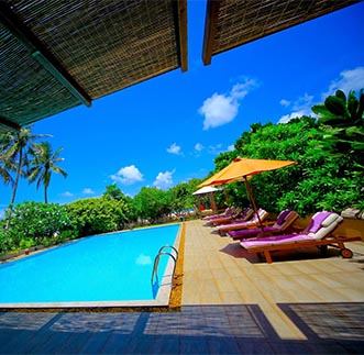Pool & day beds at Aditya Resort