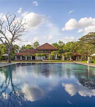 The vast swimming pool of Ulagalla Resort