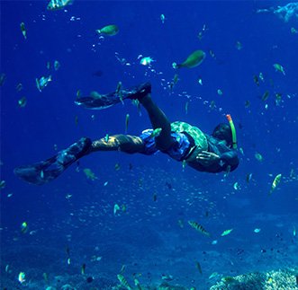 Snorkeling in sri lanka