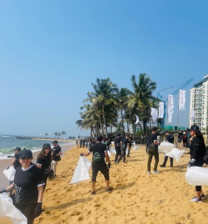 Walkers Tours Partners with Abbott Pharmaceuticals for Meaningful CSR Initiatives in Sri Lanka in sri lanka